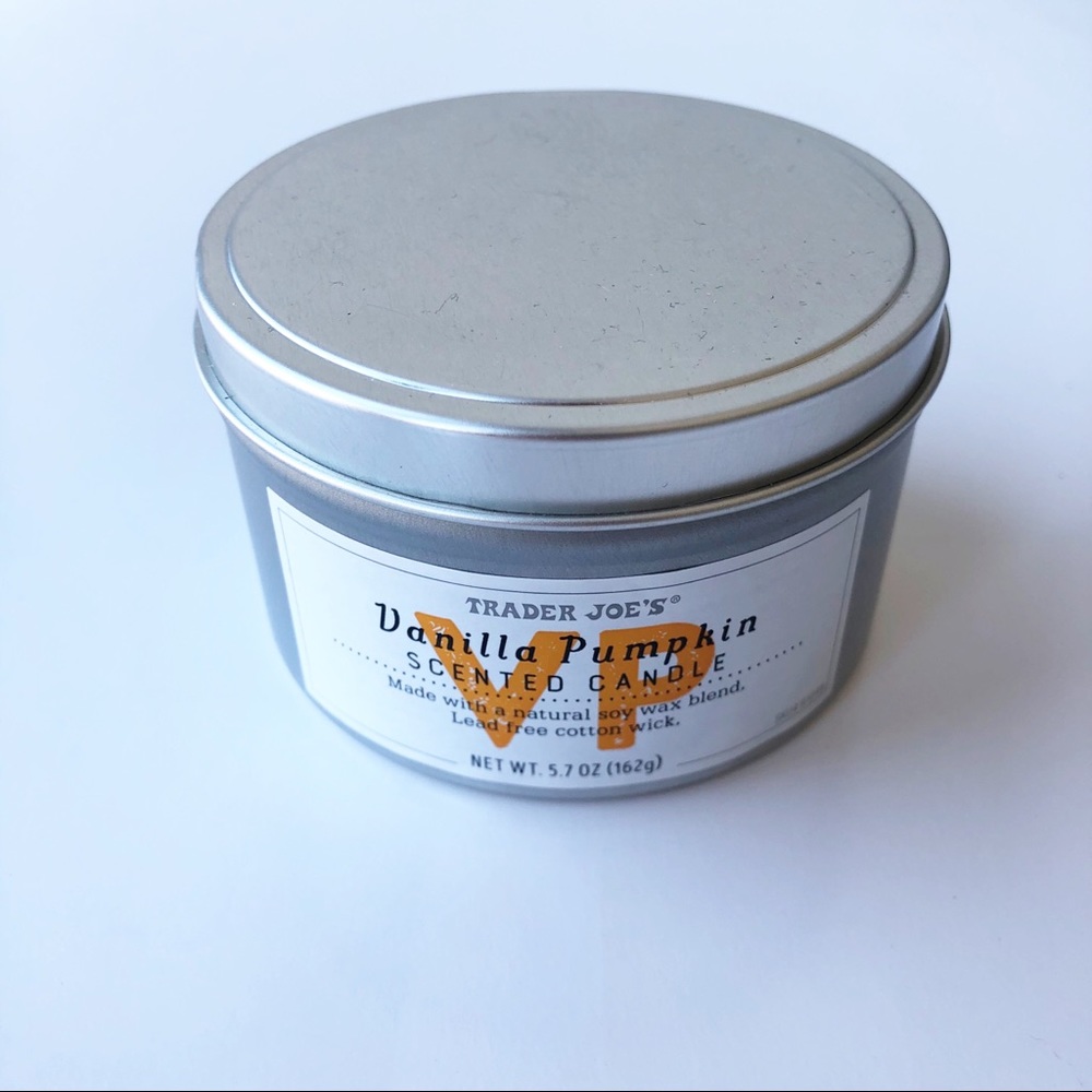 Trader Joe’s Vanilla Pumpkin Scented Candle • 5.7 oz • NWT